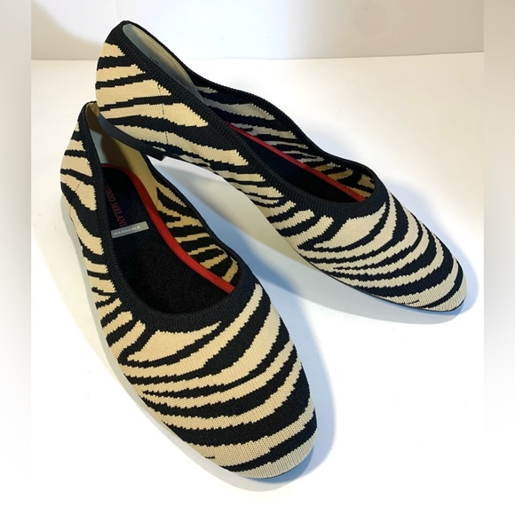 Antonio Melani Briissaa-A Black Tan Zebra Knit Flats Sz 11M - Picture 10 of 10